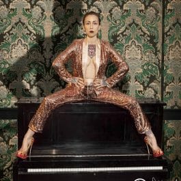 cabaret performer in Brighton show