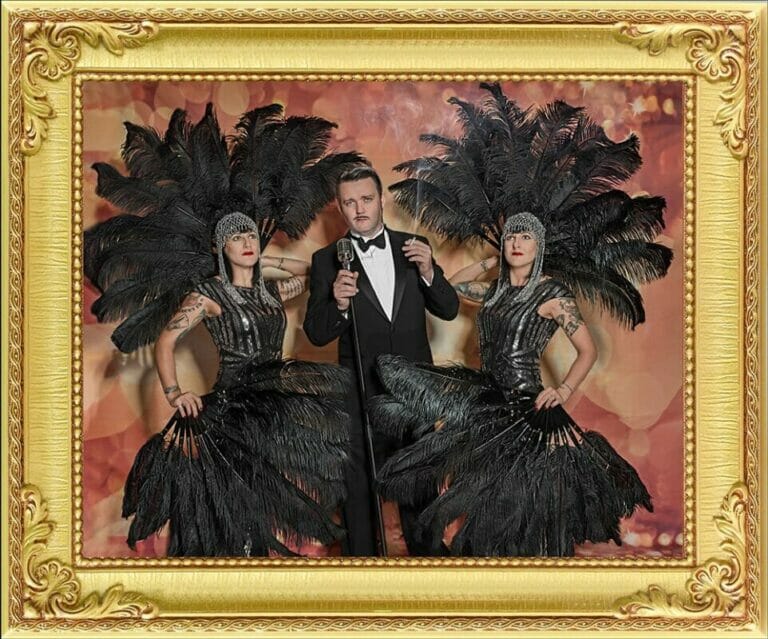 1920's party cabaret performer and feather fan cabaret dancers entertainment agency London and Brighton.