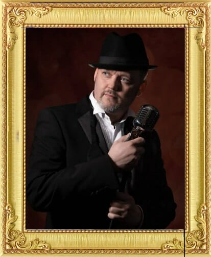 cabaret singer wedding party entertainers for hire in Brighton and London, lounge singer holds vintage mic