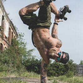 male roller skate breakdancer in London