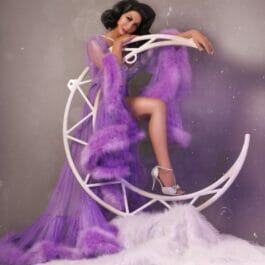 Vintage Burlesque performer at a London show