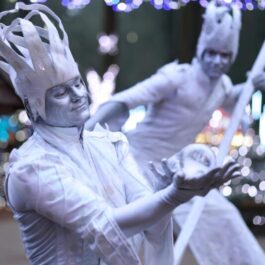 christmas acts for hire juggler stiltwalkers in Brighton