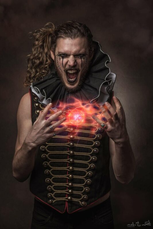 magician image for a guide to how to book the best magician in London and Brighton